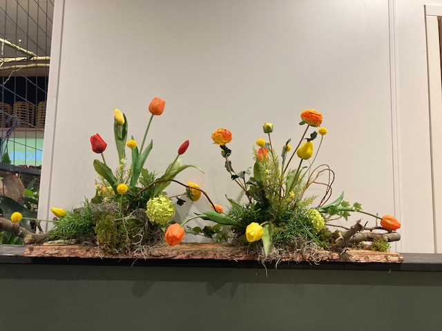 zijde bloemwerk op aanvraag  Langwerpig 90cm