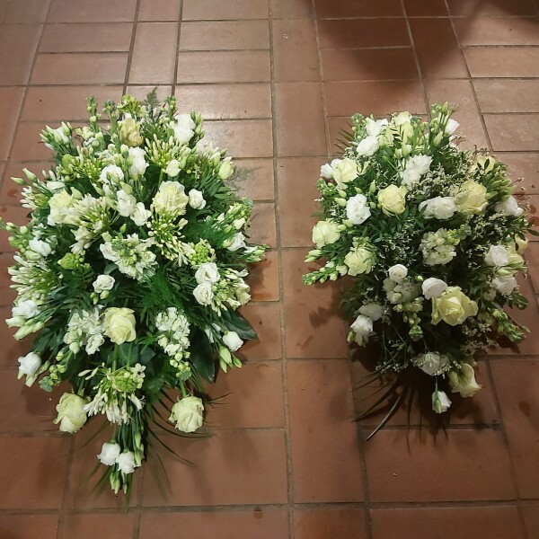 rouwstuk witte tinten Royaal