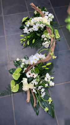 Rouwbloemstuk 9 Groot